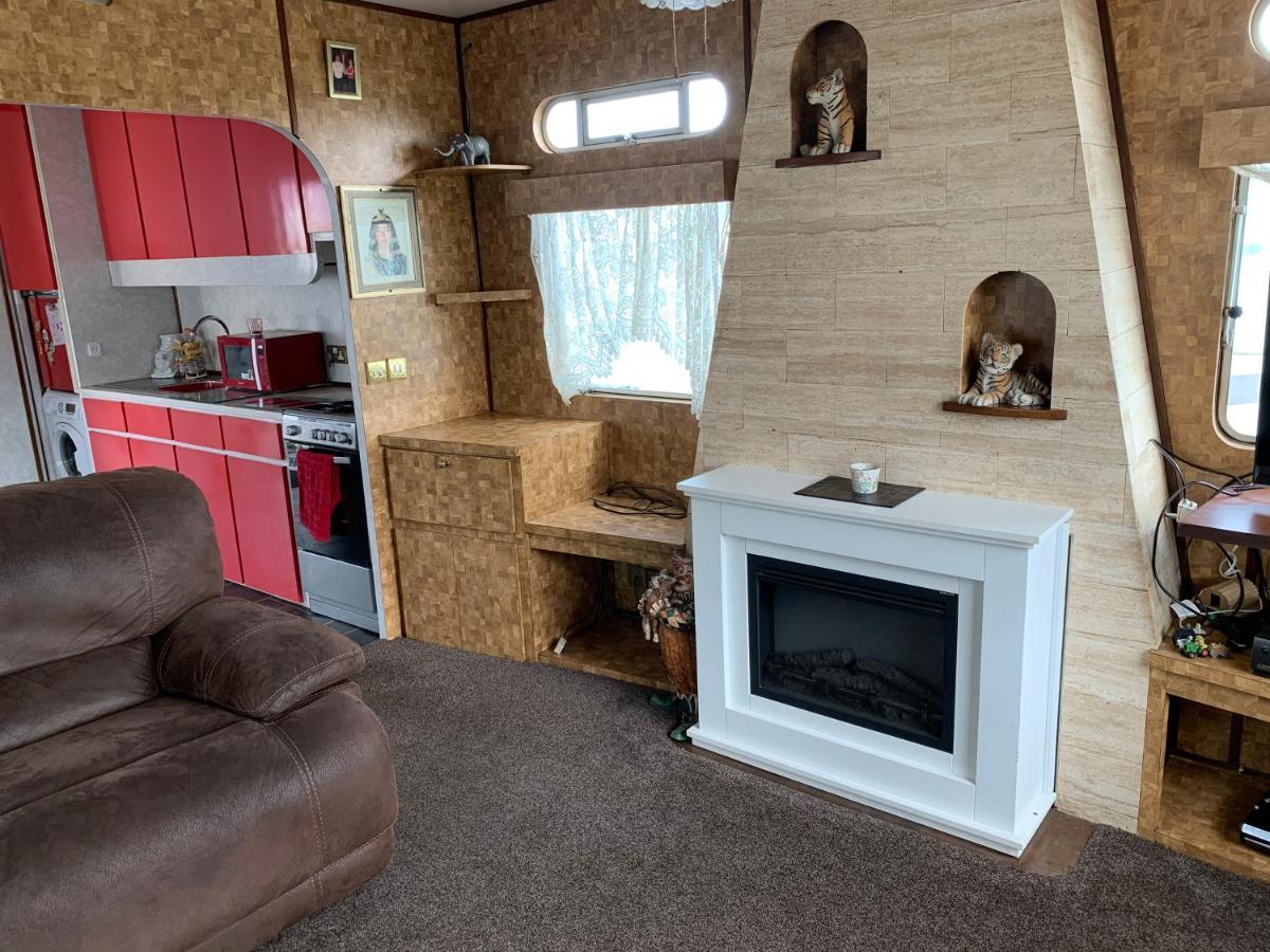 Vintage, Circus Holiday Home マーブルソープ エクステリア 写真